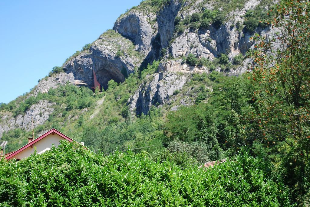 Les Terrasses De Castelmerle Niaux Zimmer foto